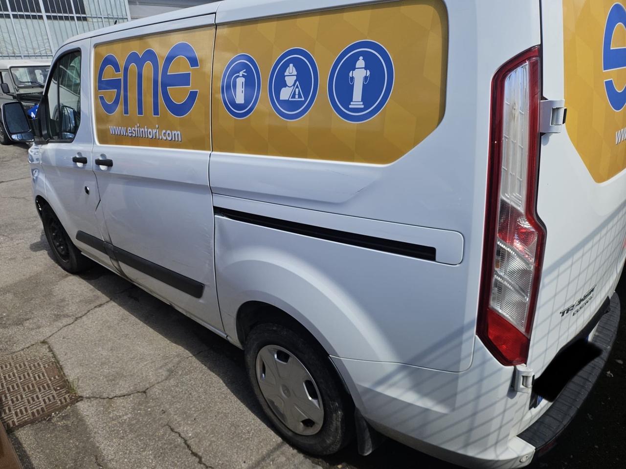 Ford Transit Custom 300 2.0 EcoBlue Hybrid + IVA