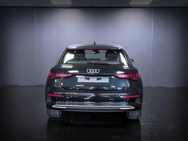 AUDI A3 Sedan 35 TFSI Business Advanced