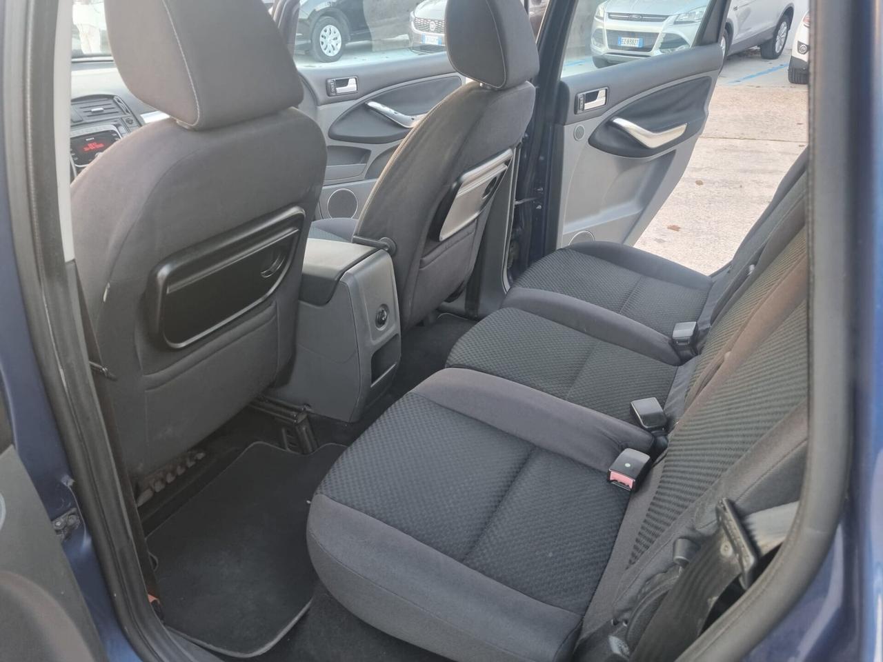 Ford C-Max Focus 1.6 TDCi (90CV) Titanium