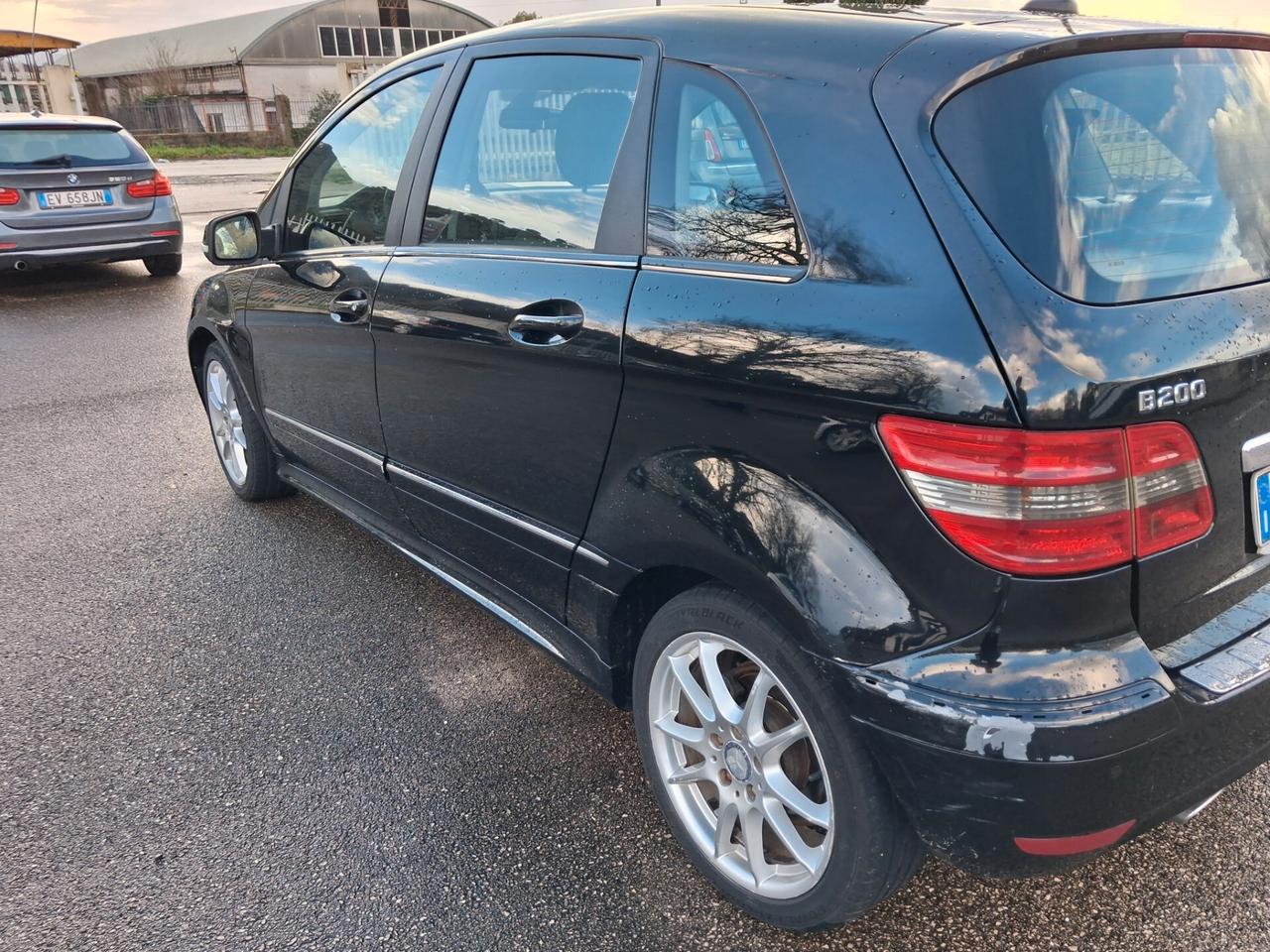 Mercedes-benz B 200 CDI BlueEFFICIENCY Premium