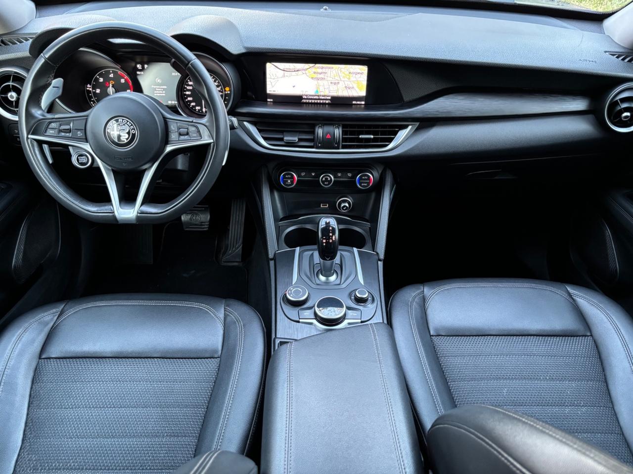Alfa Romeo Stelvio 2.2 210 CV AT8 Q4 Executive