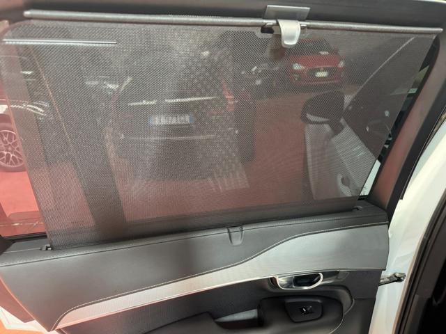 VOLVO XC90 B5 (d) AWD R-design Tetto Panoramico 5 Posti