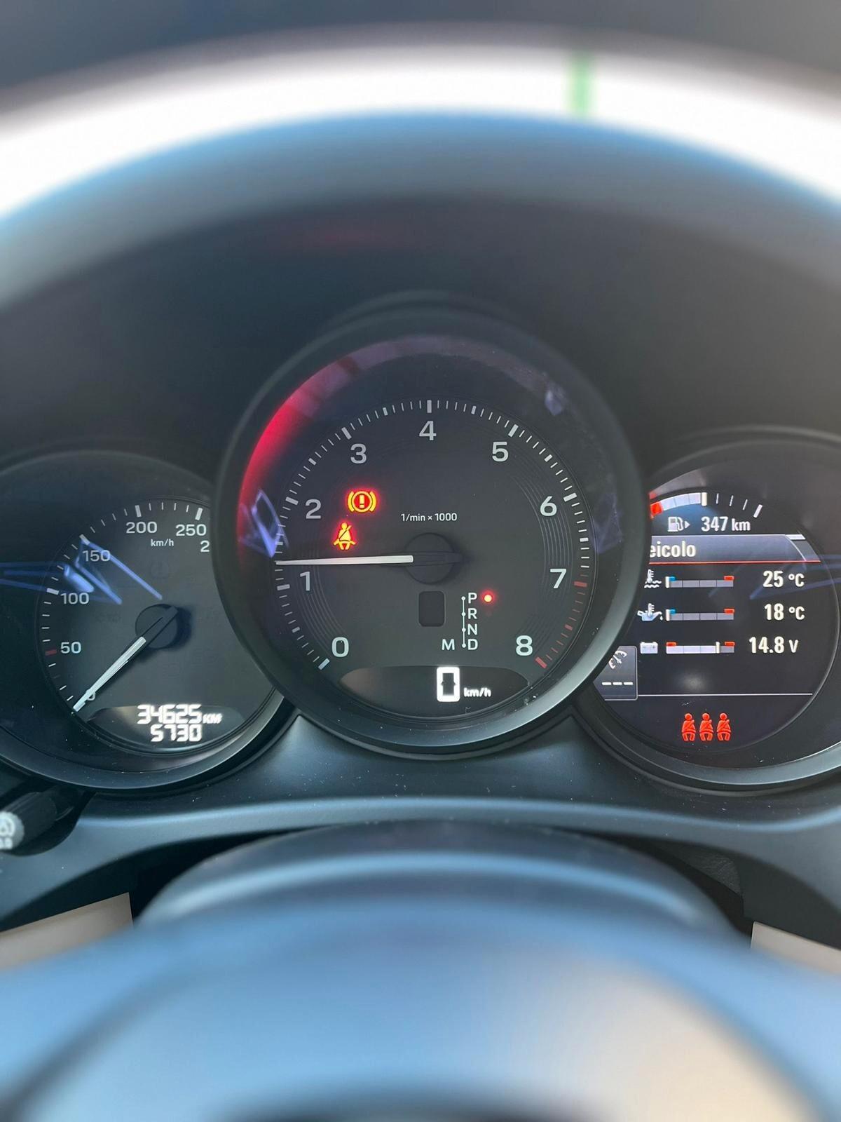 Porsche Macan 2.0 265cv benzina PDK