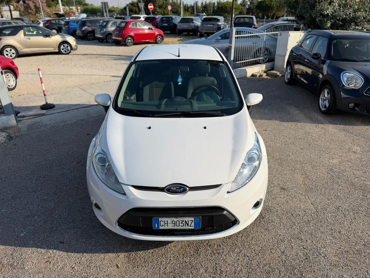 FORD Fiesta 1.2 82 CV 3p. Titanium