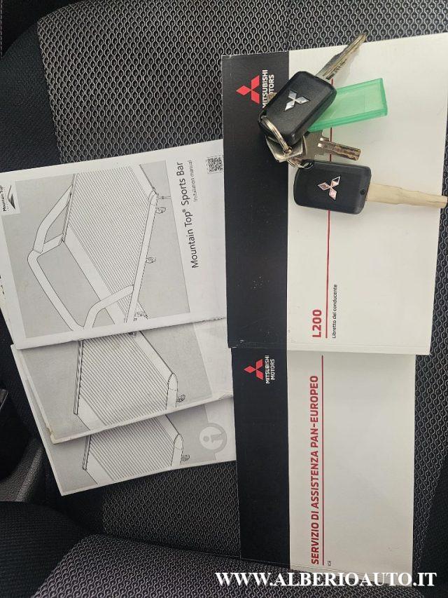 MITSUBISHI L200 2.3 D Club Cab 4x4 Super Select Intense +IVA