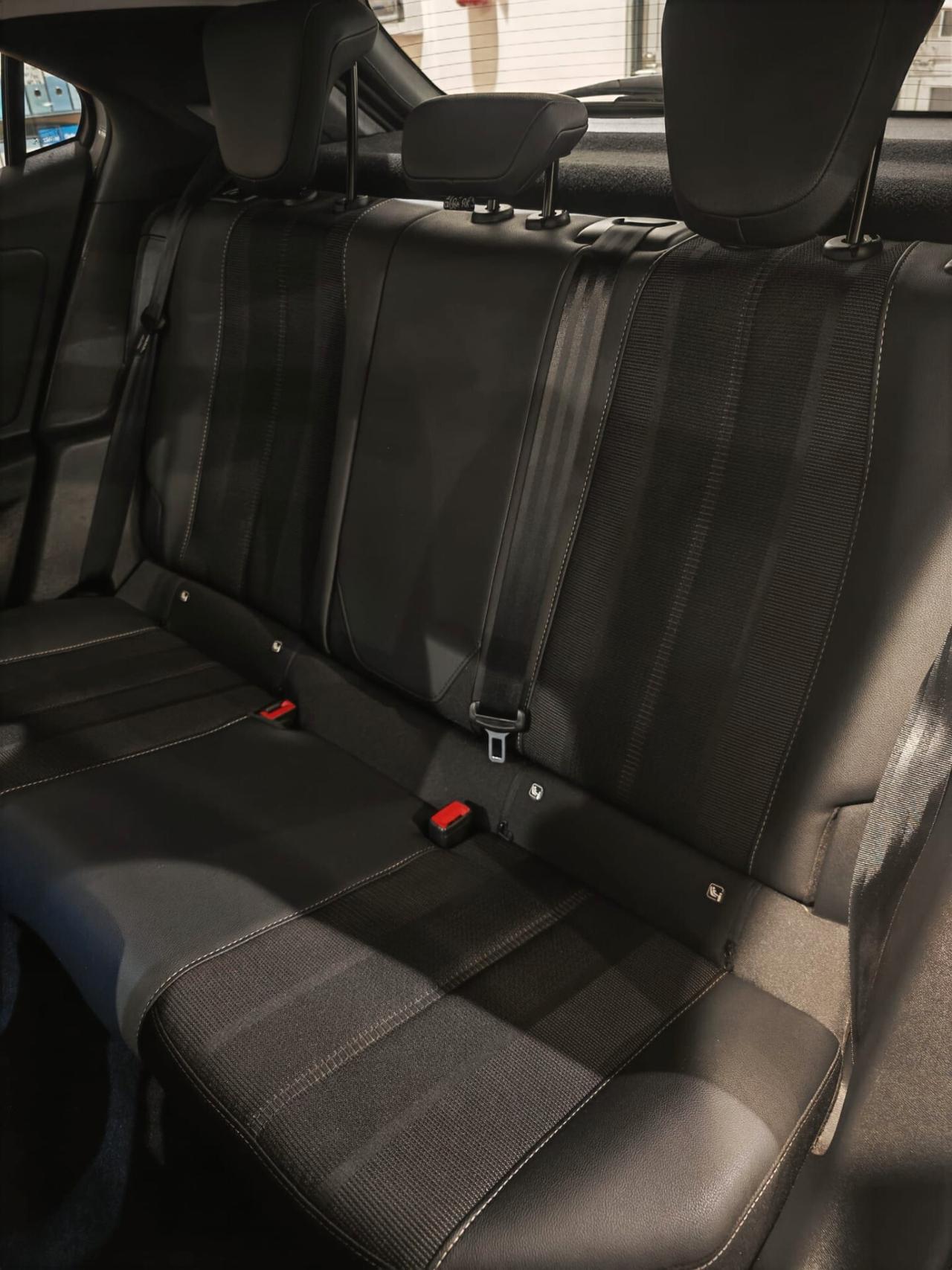 Opel Mokka 1.2 Turbo 130 CV aut. Elegance