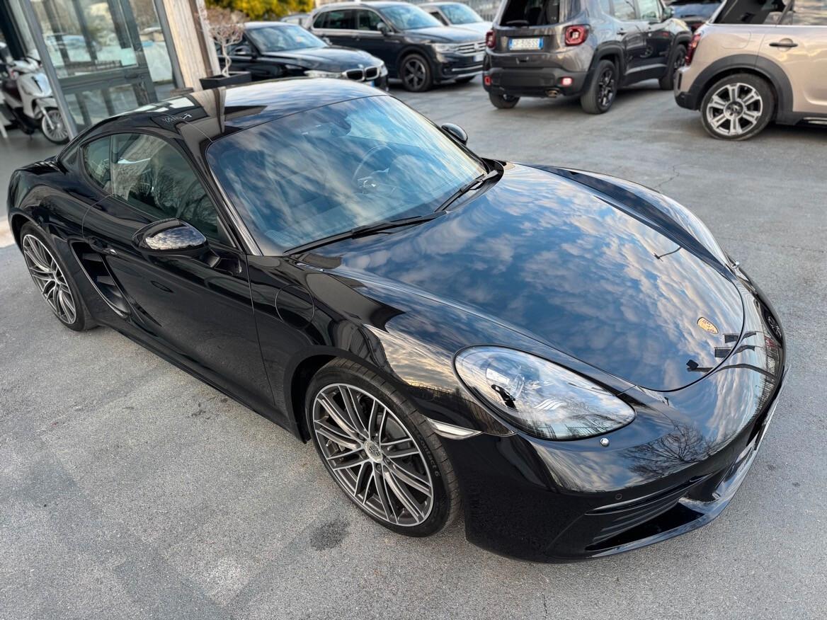 Porsche 718 Spyder Cayman 2.0