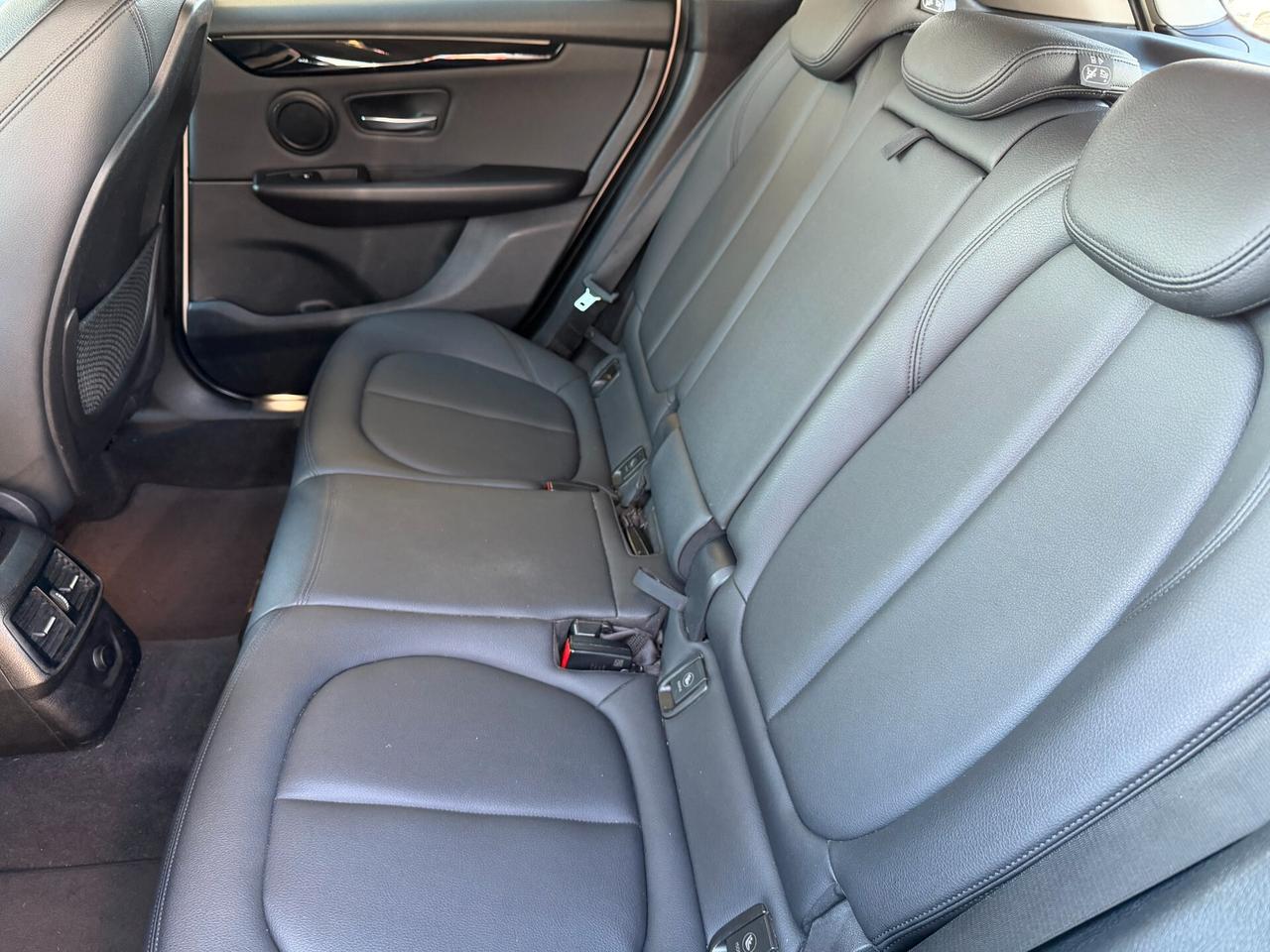 Bmw 2er Active Tourer 216d Msport