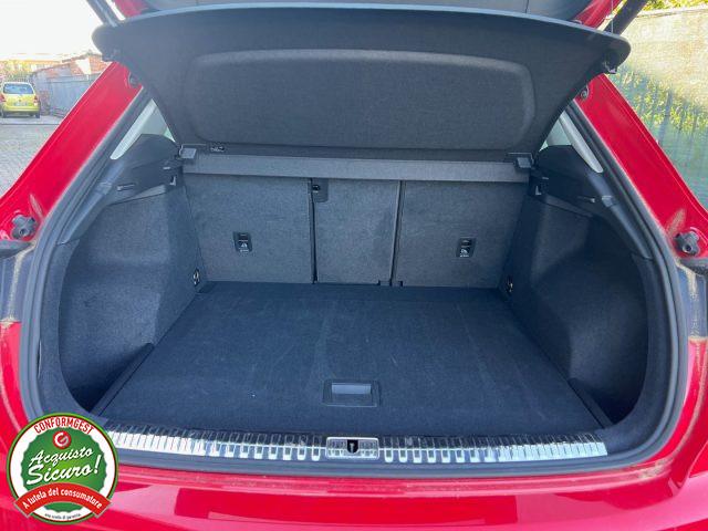 AUDI Q3 35 TDI S tronic Business Advanced