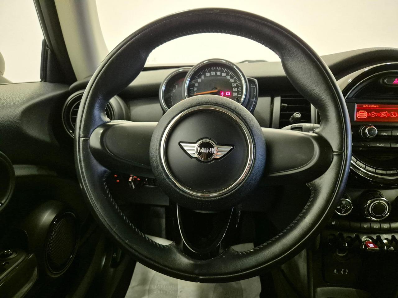 Mini Mini 3 Porte Mini 3p 1.5 One First 75cv - NEOPATENTATI