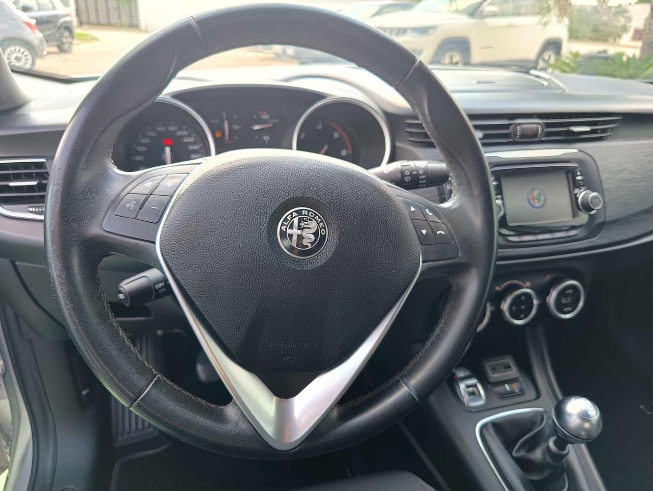 Alfa Romeo Giulietta 1.6 JTDm-2 120 CV Distinctive - 2016