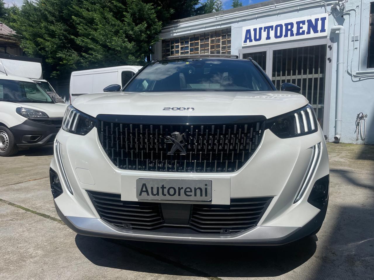 Peugeot 2008 PureTech 130 S&S Allure Pack