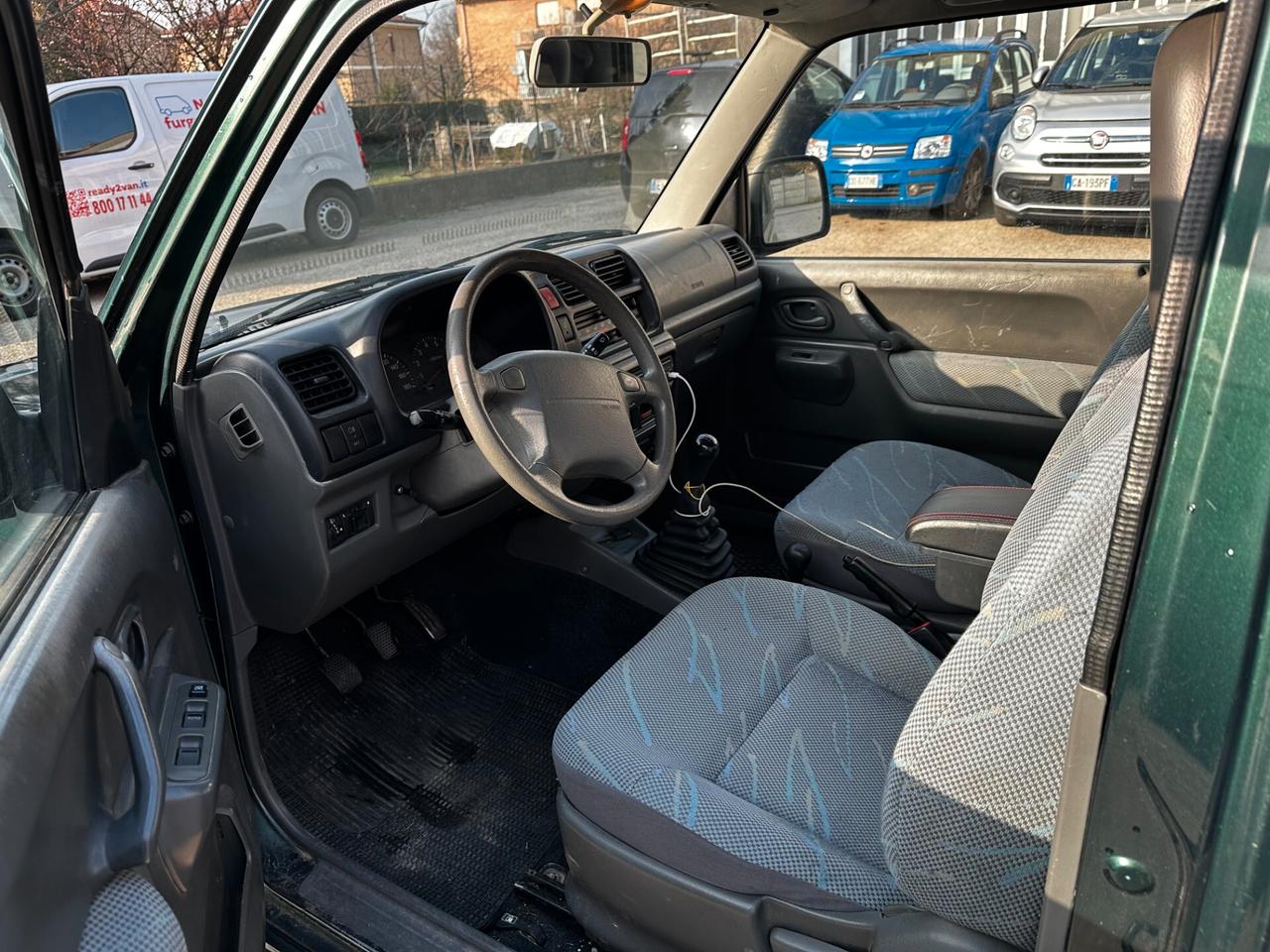 Suzuki Jimny 1.3i 16V cat 4WD JLX "NEOPATENTATI"