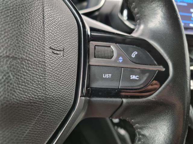 PEUGEOT 2008 PureTech 130 S&S Allure Pack
