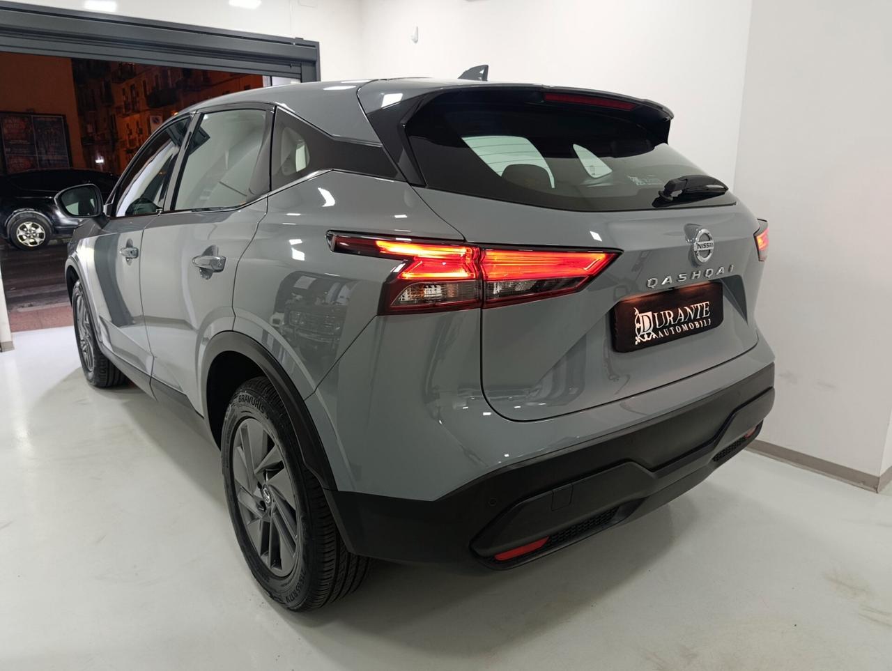 Nissan Qashqai MHEV 140 CV Business
