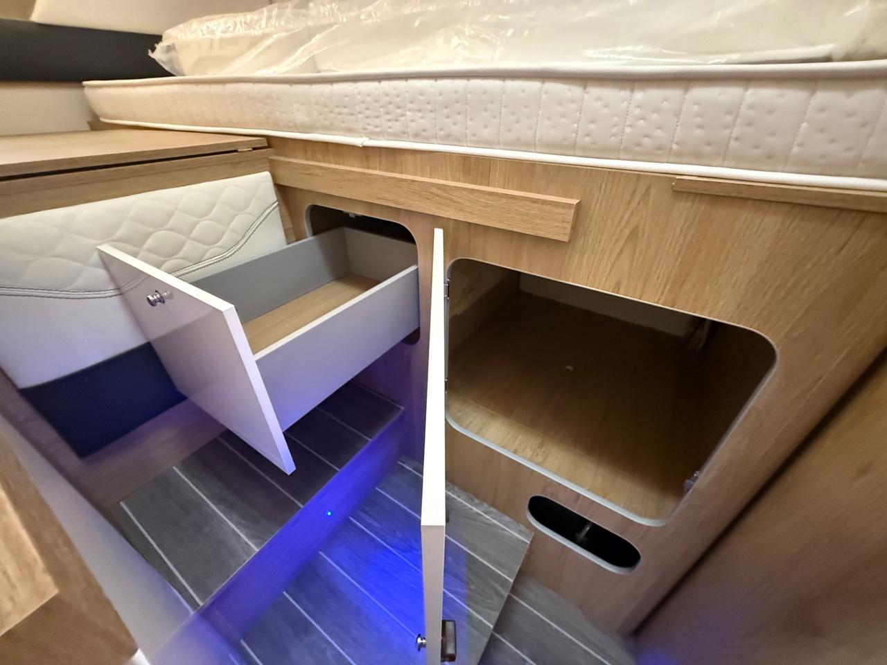 ROLLER TEAM ZEFFIRO 285 XT 6.99 5 POSTI OMOLOGATI