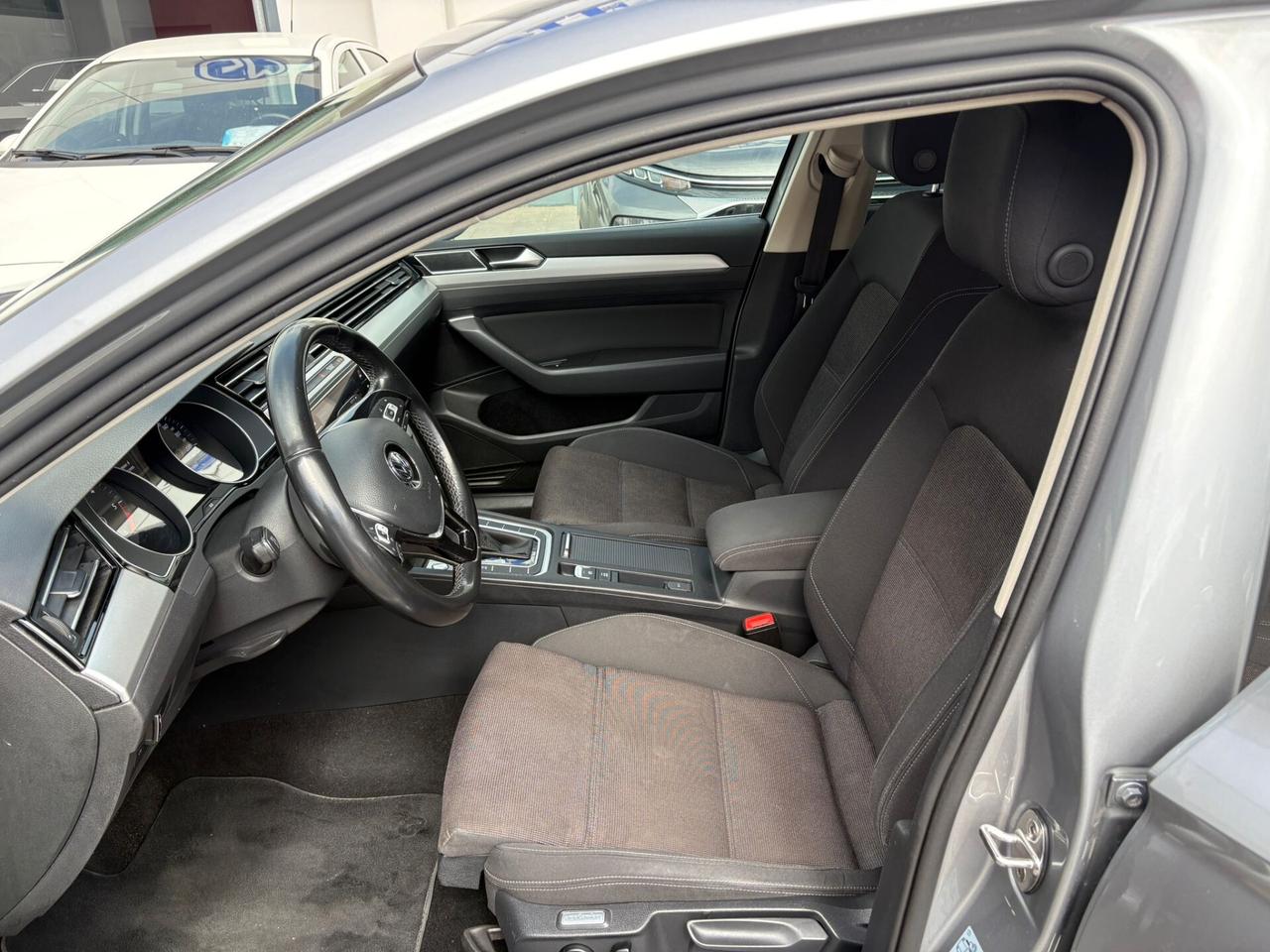 Volkswagen Passat VOLKSWAGEN PASSAT VIII 2015 VARIANT 2.0 TDI EXECUTIVE 150CV DSG 7M