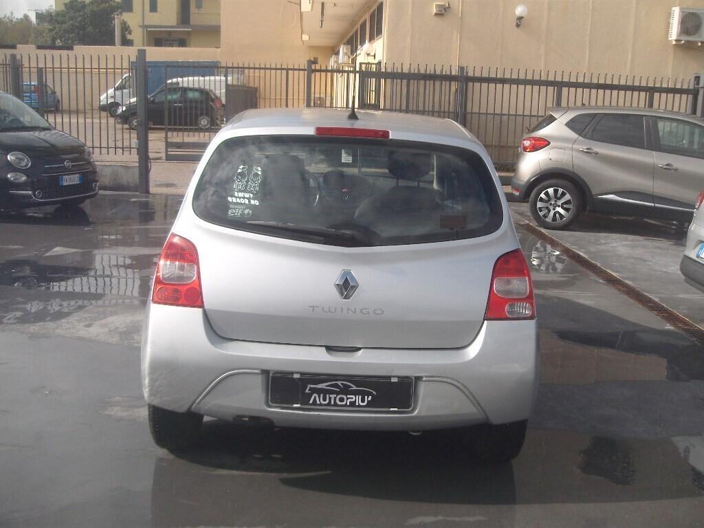 Renault Twingo 1.2 Live - 2011