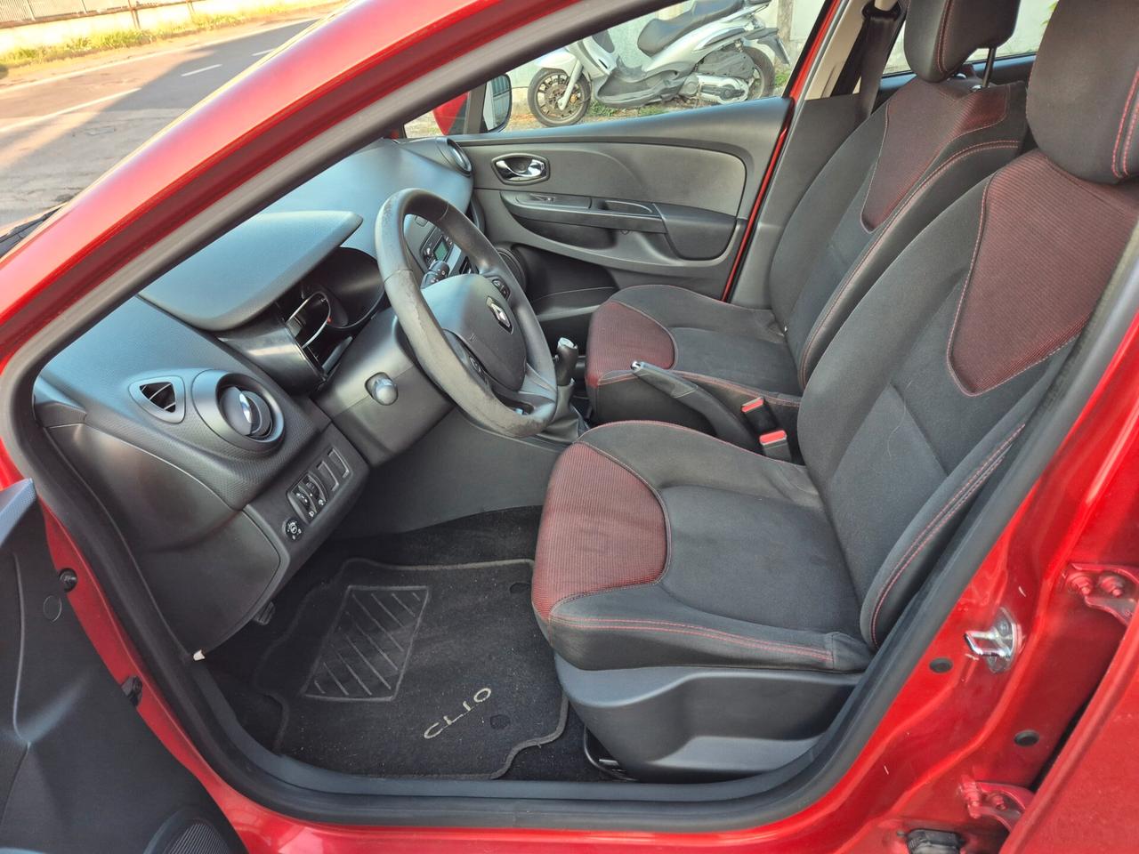 Renault Clio 1.2 75CV GPL 5 porte Wave