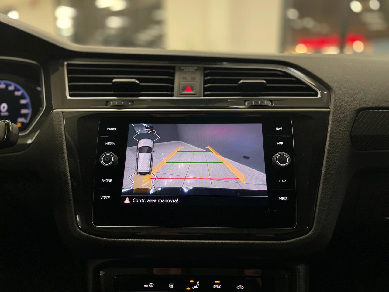 Volkswagen Tiguan 2.0 TDI 150cv SCR DSG R-Line