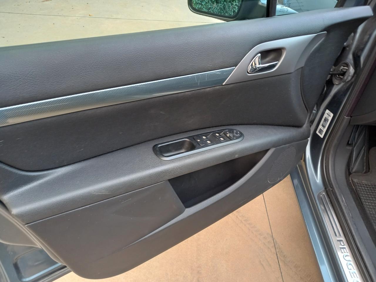 Peugeot 407 2.0 HDi Sport Pack Tecno SOLO 70000 KM!!!!!