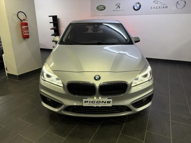 BMW 218 i Active Tourer Advantage