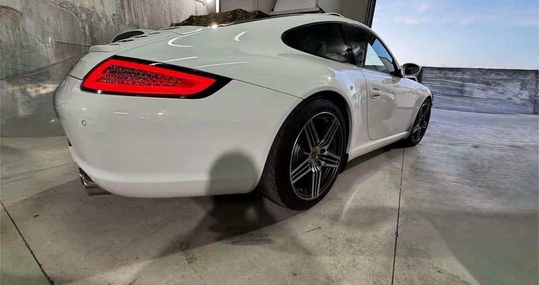 Porsche 911 Carrera Coupé