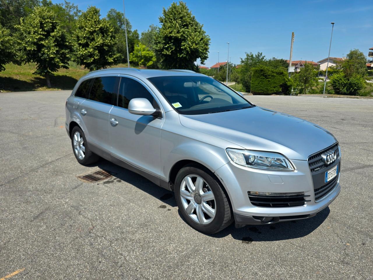 Audi Q7 3.0 V6 TDI 233CV quattro tiptronic