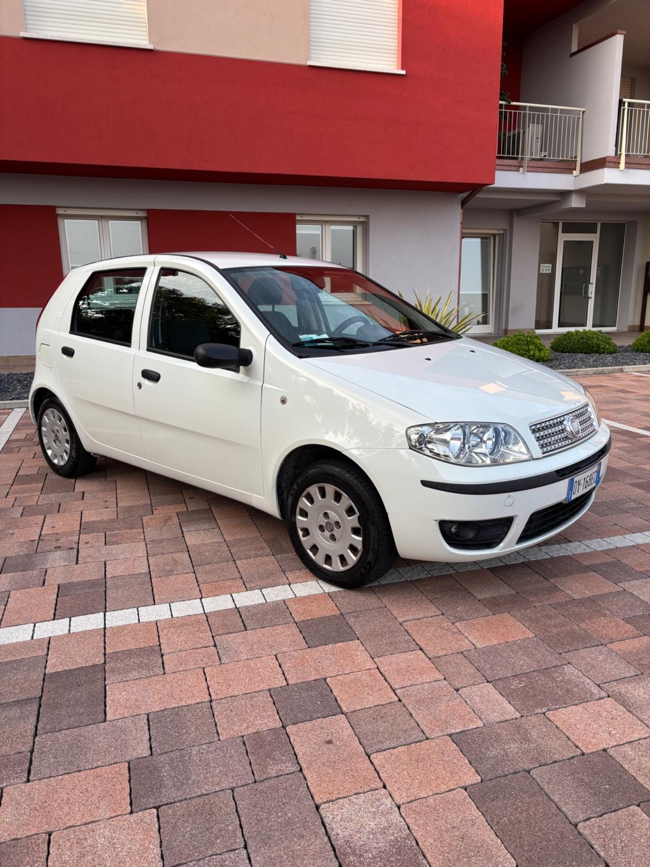 Fiat Punto 1.2 Benzina/GPL