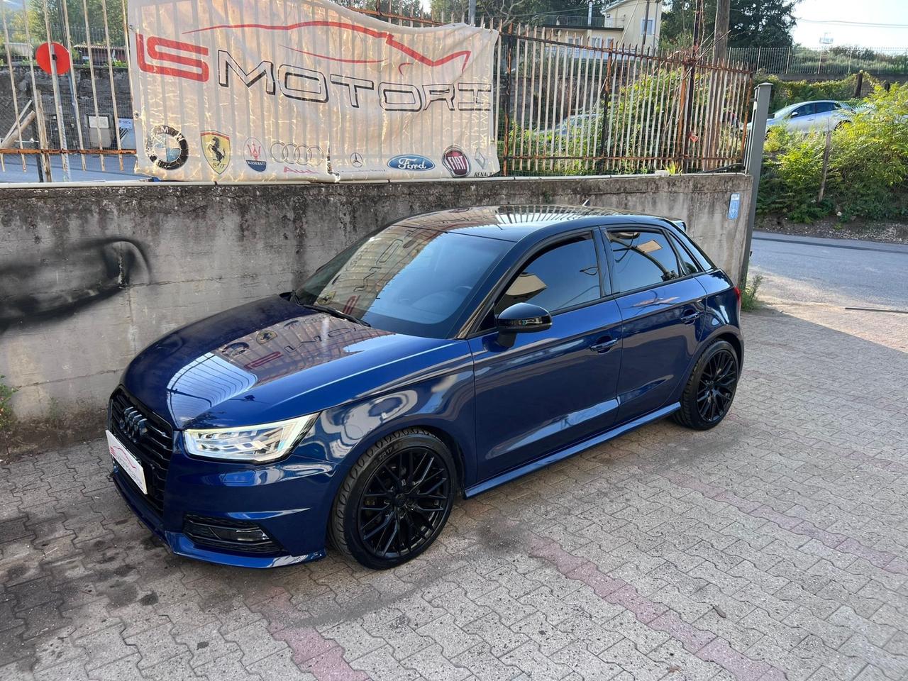 Audi A1 Sportback 1.0 82 CV TFSI Admired S-Line mtm