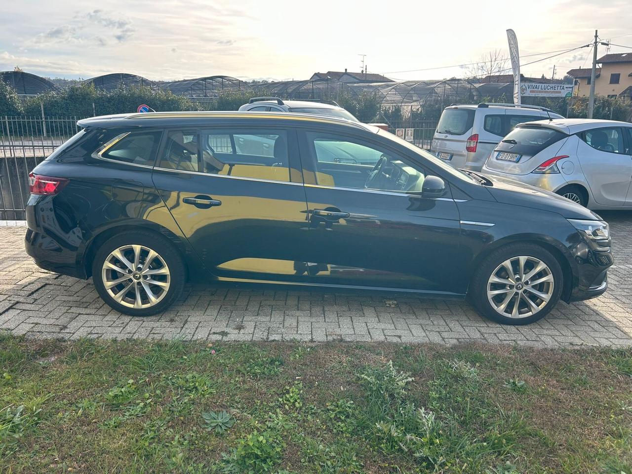 Renault Megane Mégane Sporter Blue dCi 115 CV EDC Intens