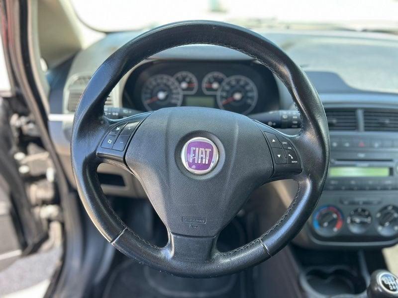 FIAT Grande Punto Grande Punto 5p 1.3 mjt Dynamic 90cv