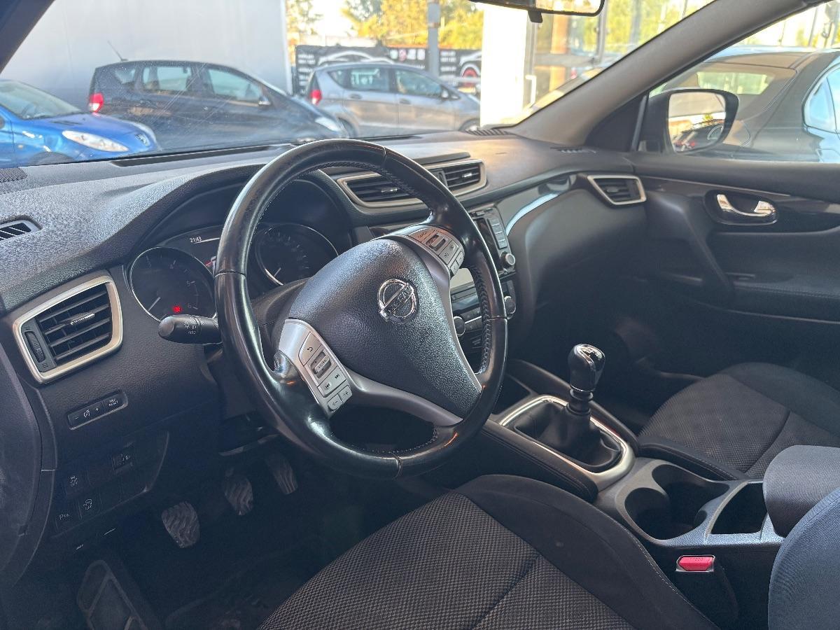 NISSAN - Qashqai