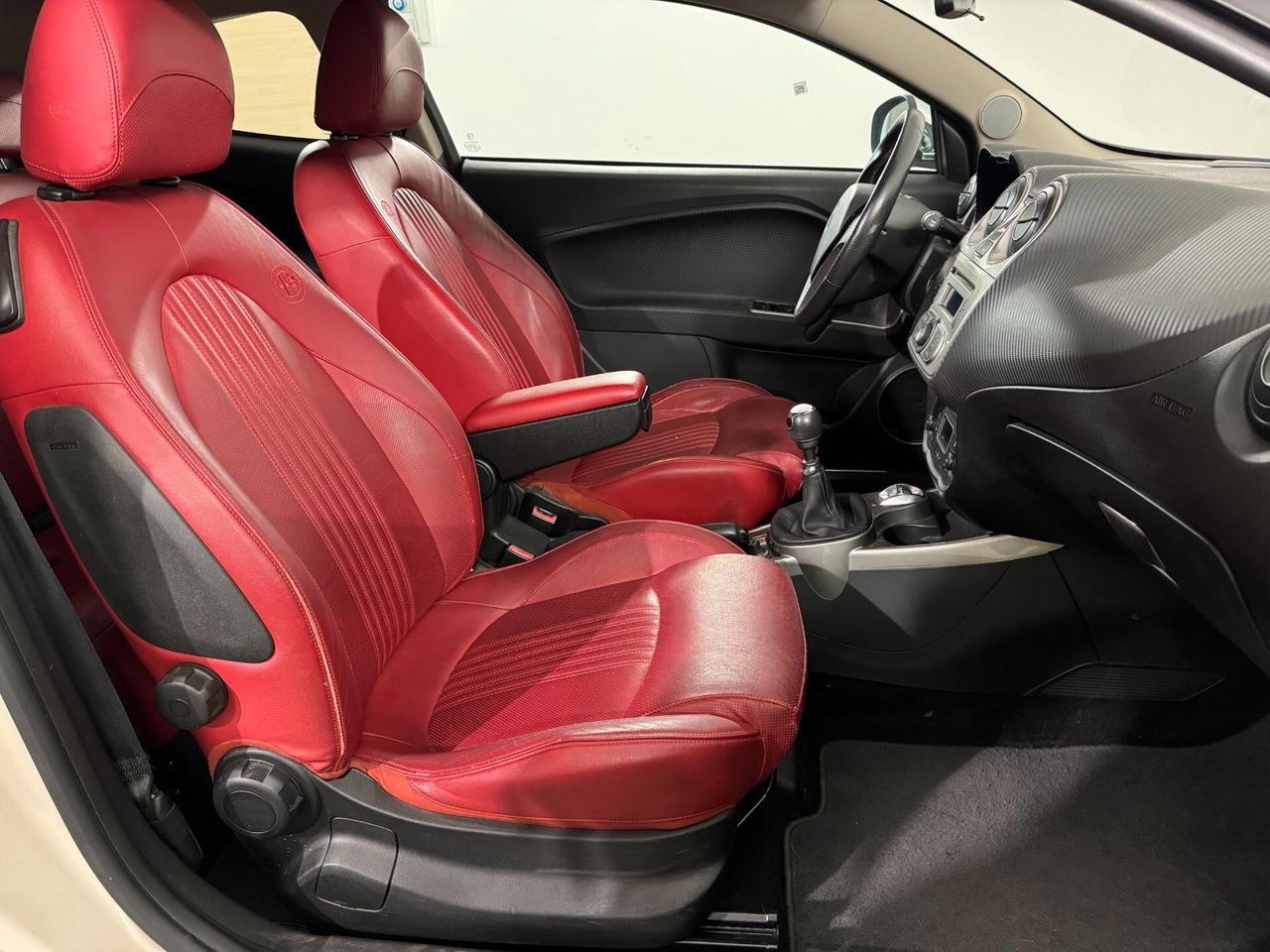 MiTo 1.4 tb Distinctive Premium Pack 155cv EURO5