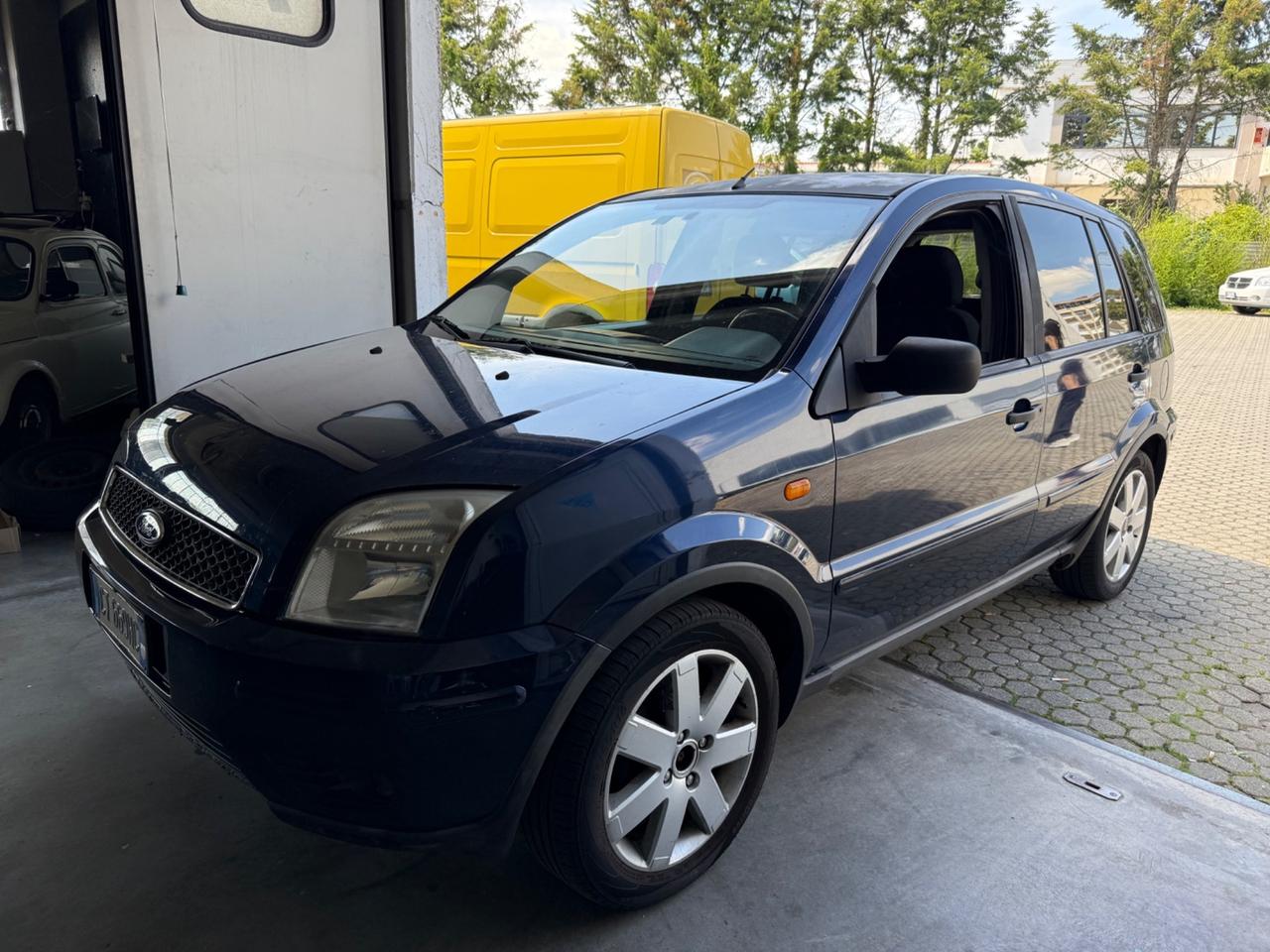 Ford Fusion 1.4 TDCi 5p. Collection