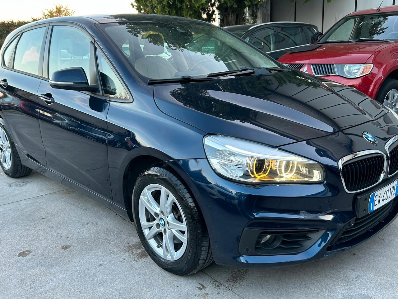 Bmw 216 218d Active Tourer Sport con cambio manuale