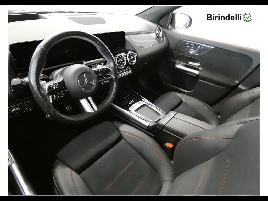Mercedes-Benz GLA (H247) - GLA 200 d Automatic 4Matic AMG Line Premium Plus