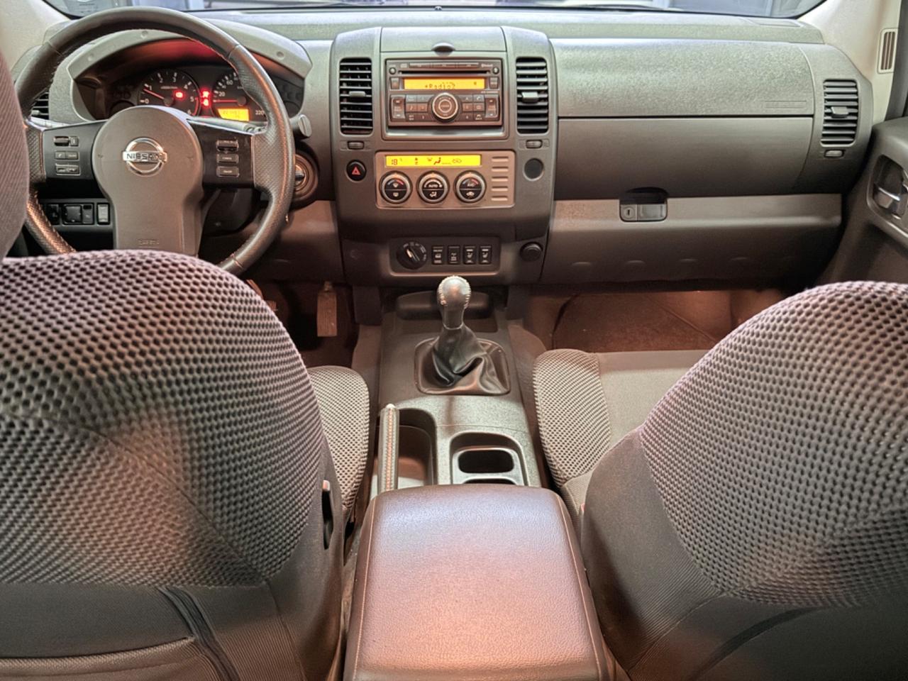 Nissan Navara 2.5 dCi 171CV 4 porte Double Cab LE