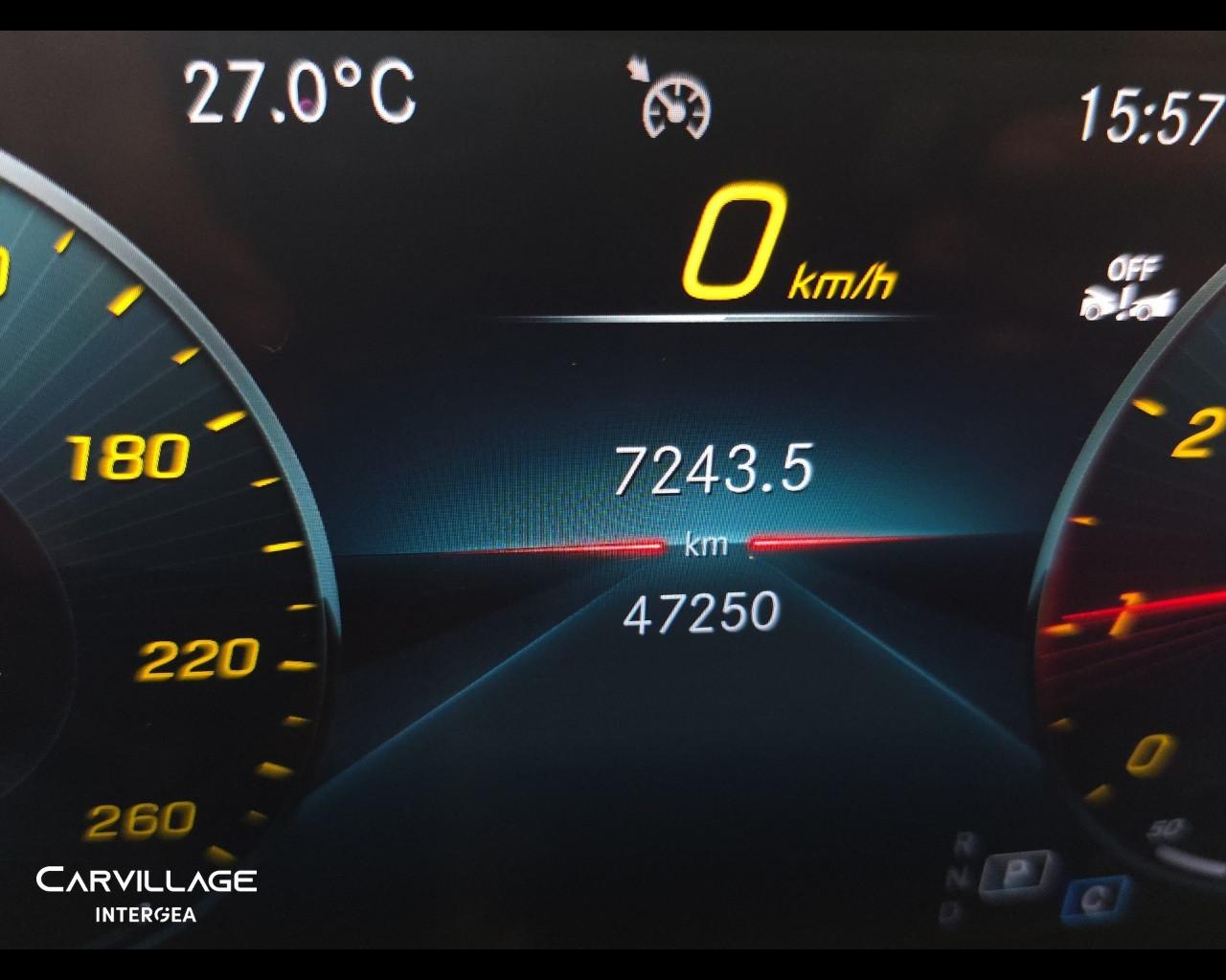 Mercedes-Benz GLA 180 Premium auto