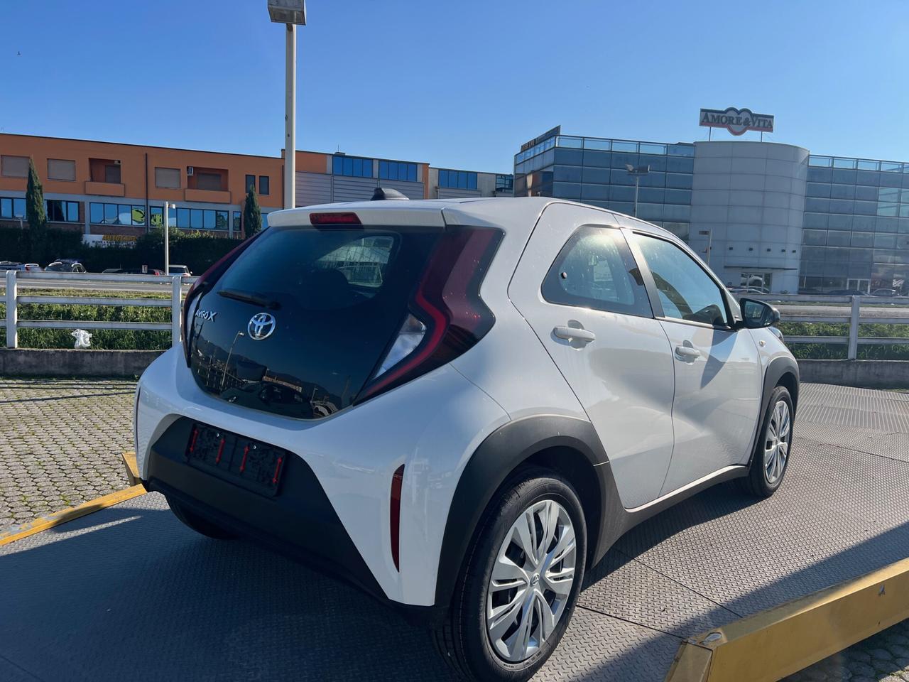 Toyota Aygo X 1.0 VVT-i 72 CV 5 porte Active MY24
