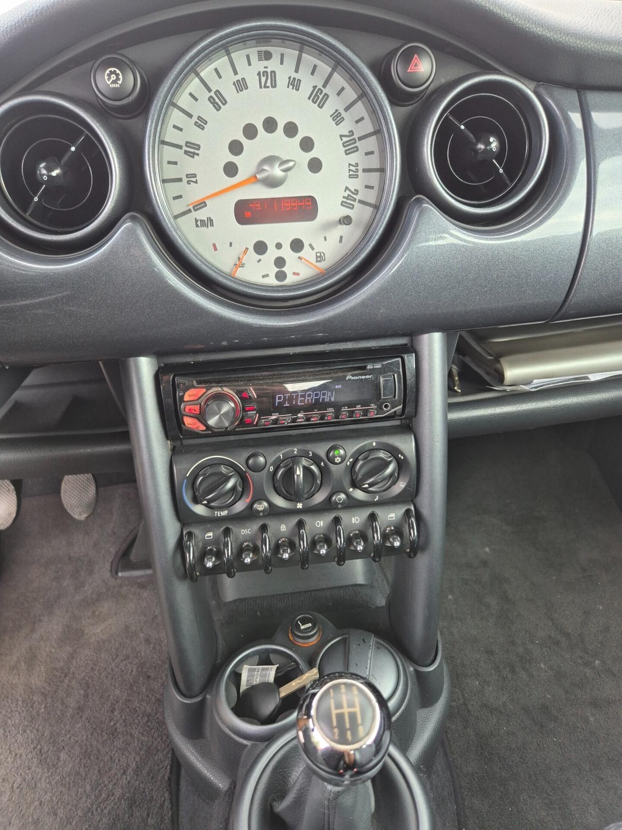 Mini 1.6 16V One neopatentati