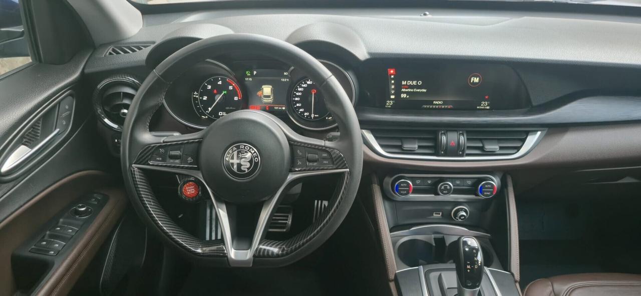Alfa Romeo Stelvio 2.2 Turbodiesel 180 CV AT8 Q4 Executive