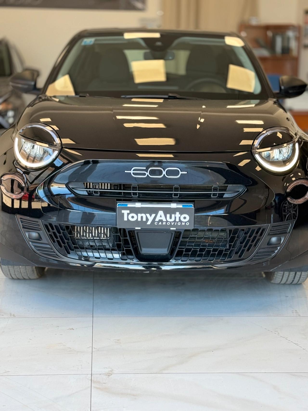 Fiat 600 1.2 hybrid La Prima II 110cv automatica APPLE CARPLAY,VIRTUAL COCKPIT,SENSORI PARCHEGGIO,GARANZIA UF