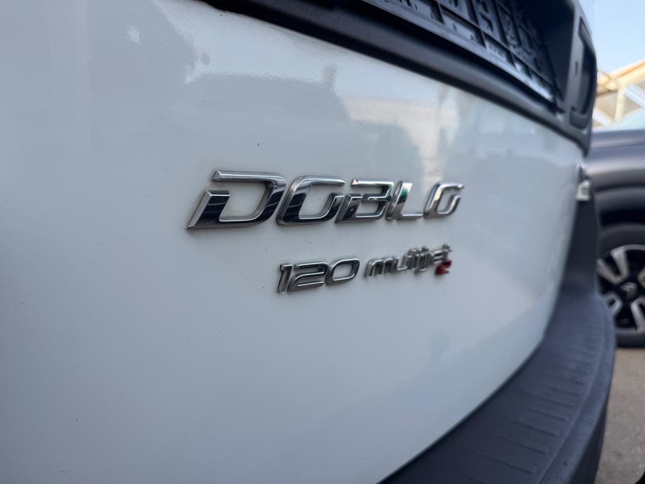 Fiat Doblo 1600.120cv 3 posti tetto apribile Gancio 2017