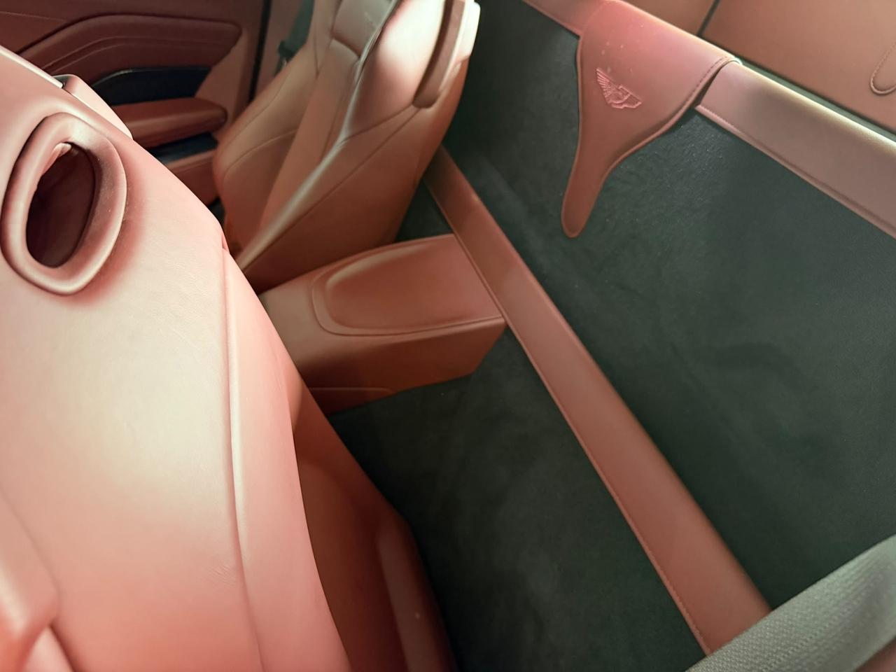 Aston Martin Vantage Coupé