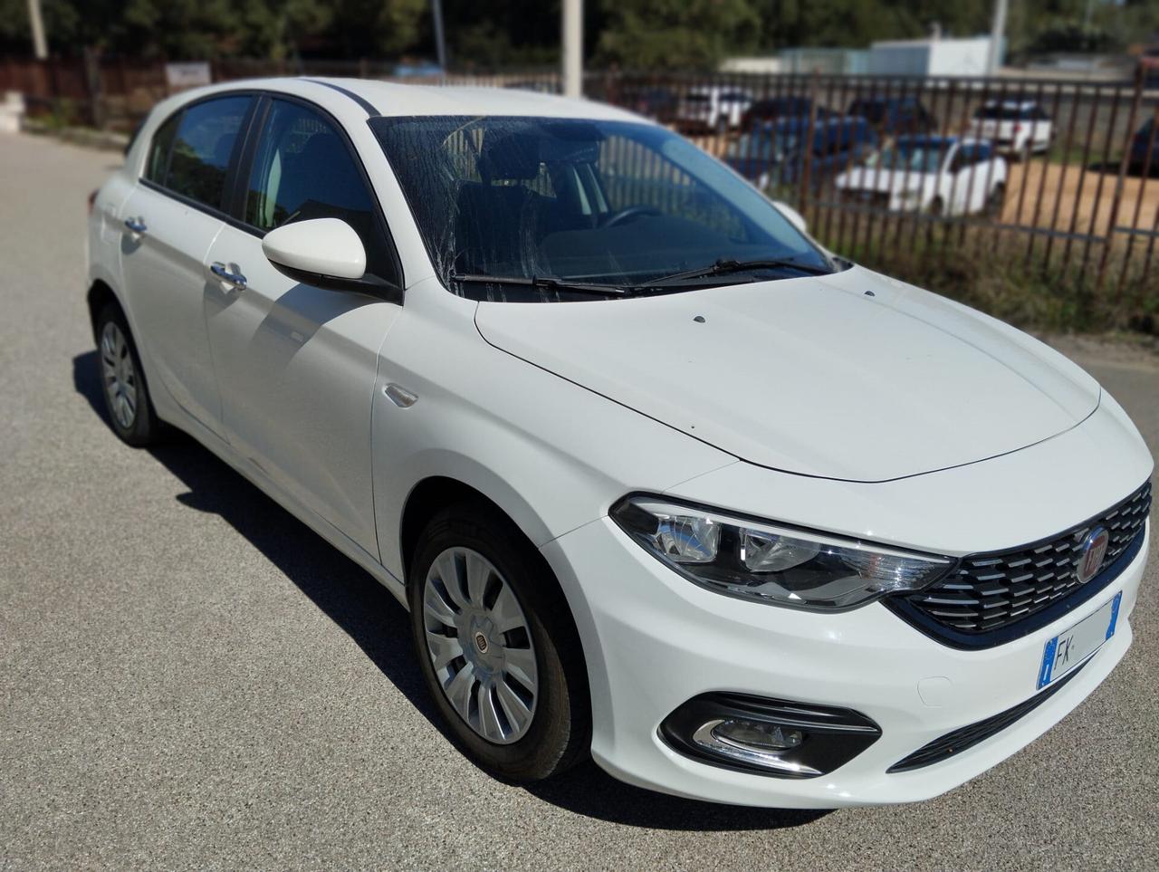 Fiat Tipo 1.6 Mjt S&S SW Lounge