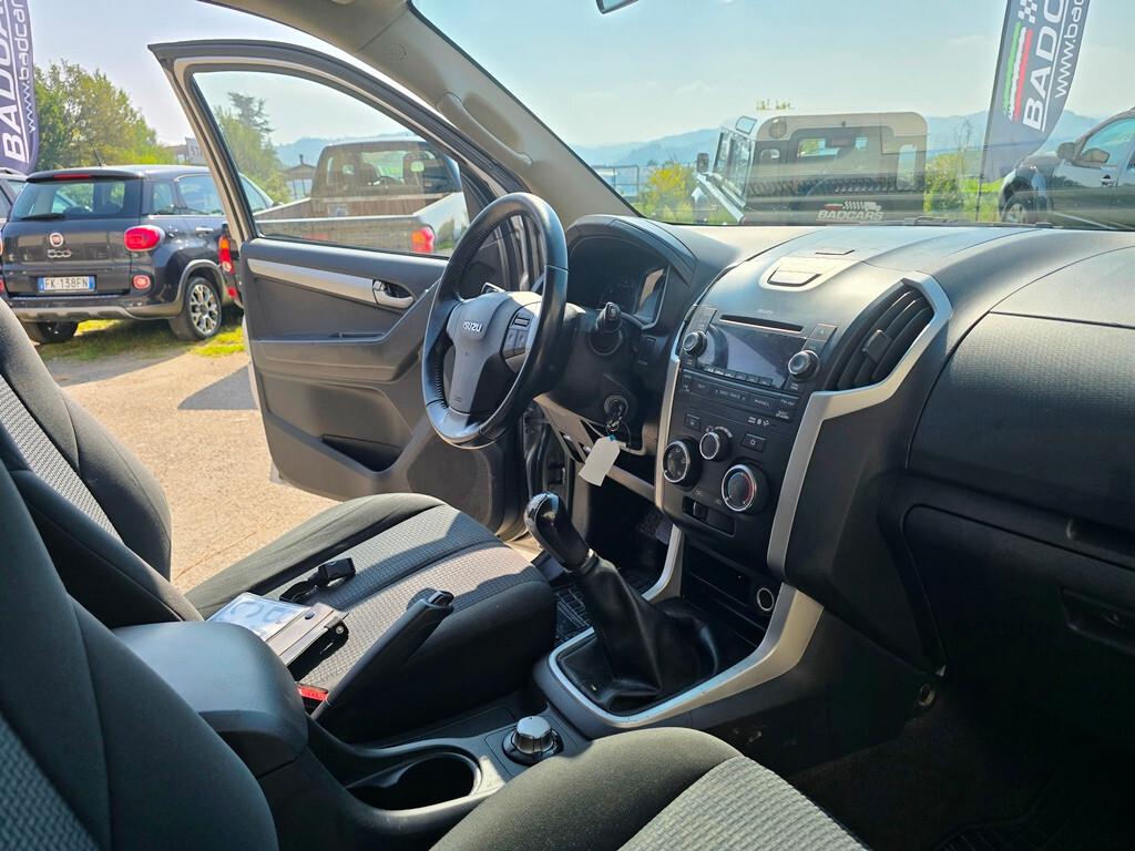 Isuzu D-Max 2.5 TDI 163CV SPACE CAB "LS"