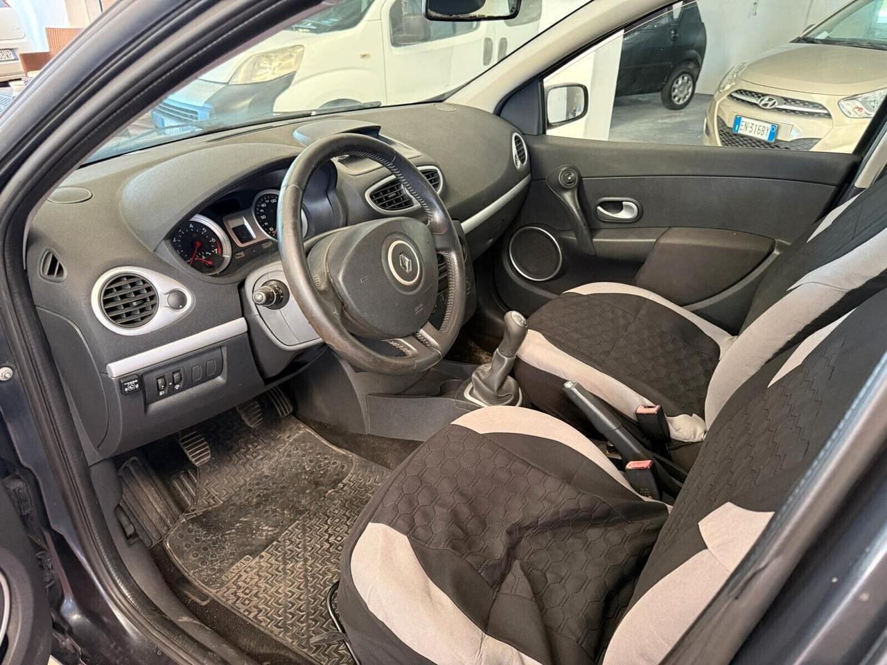 Renault Clio 1.2 16V SporTour GPL