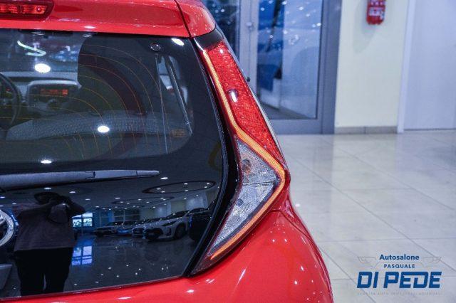 TOYOTA Aygo Connect 1.0 VVT-i 72CV 5 porte x-business