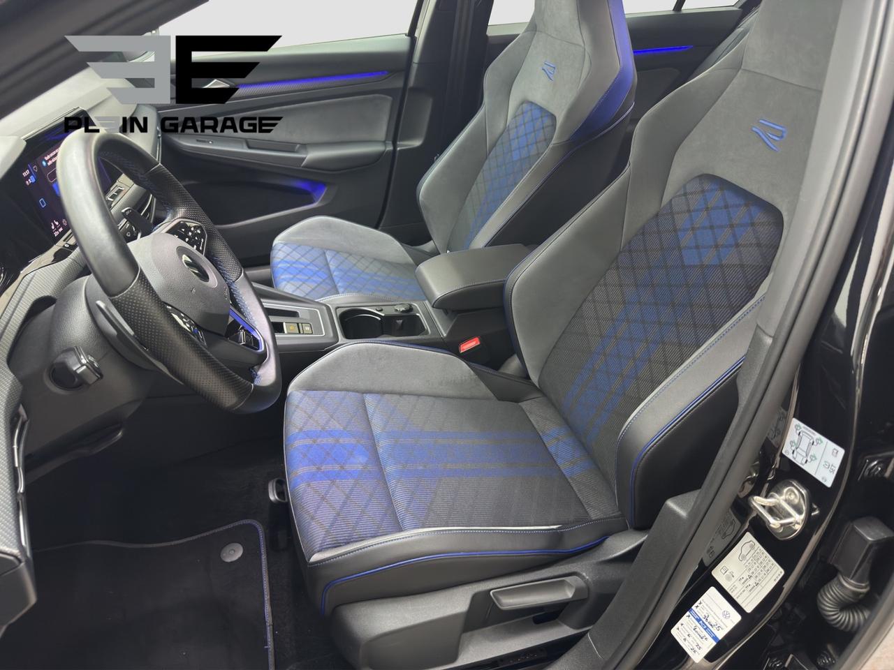 Volkswagen Golf 2.0 TSI R DSG 4Motion Akrapovic